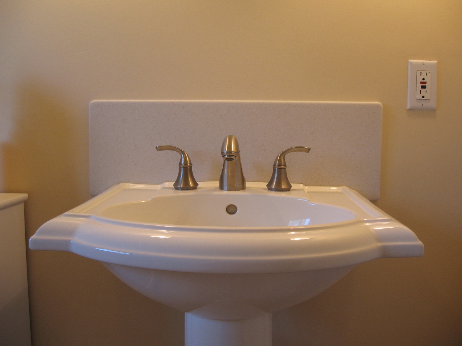 Peter's Upstairs Bathroom