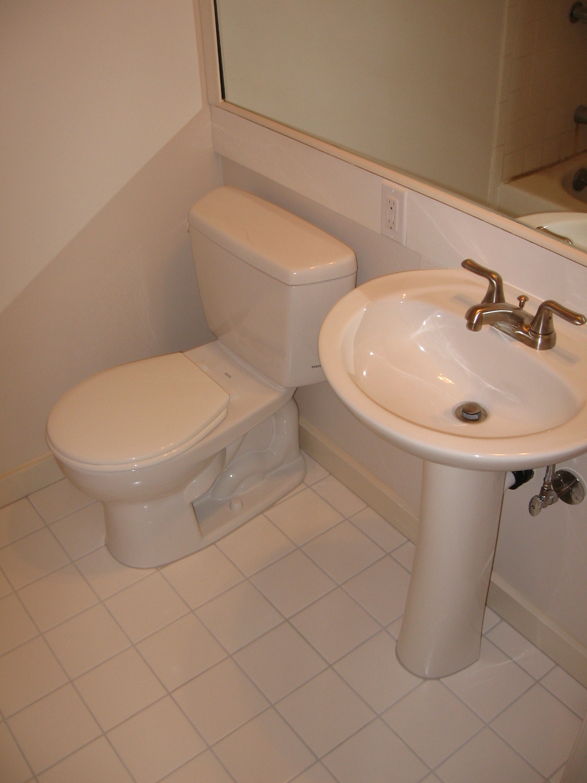 Peter's Downstairs Bathroom