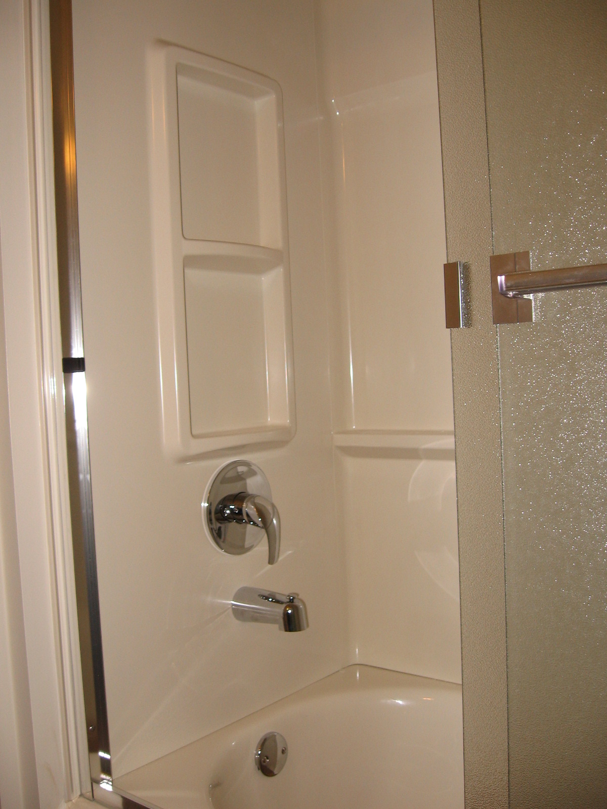 Marvin's - The Boys' Bathroom